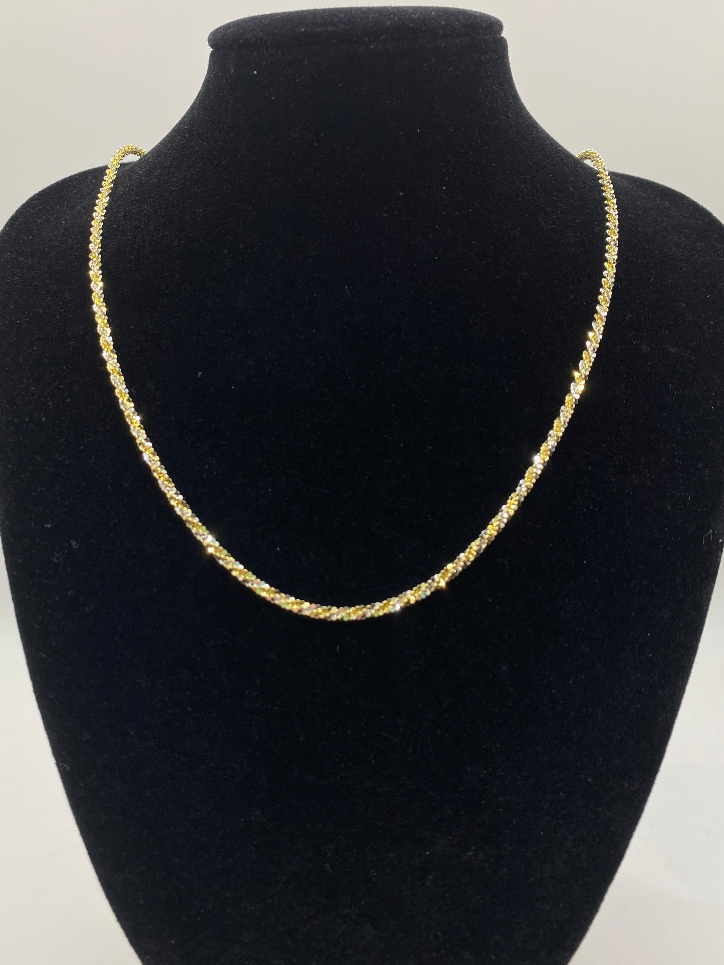 Two Toned Twisted Rock Chain 24”
