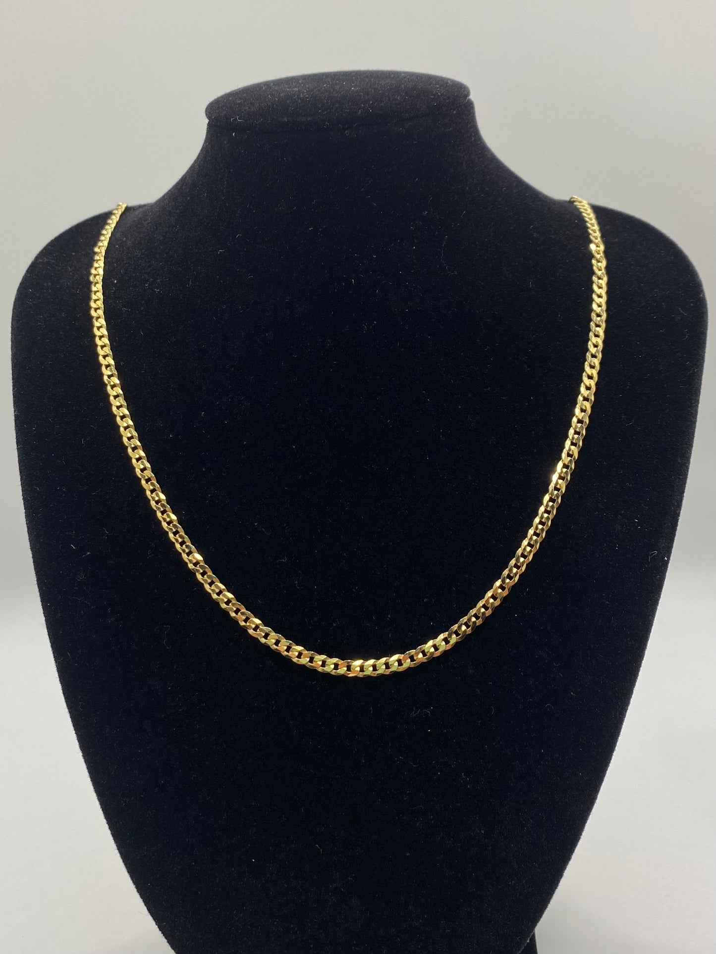 Vermeil 22”-3mm Cuban link chain