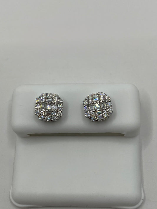 Icy Pavé Studs