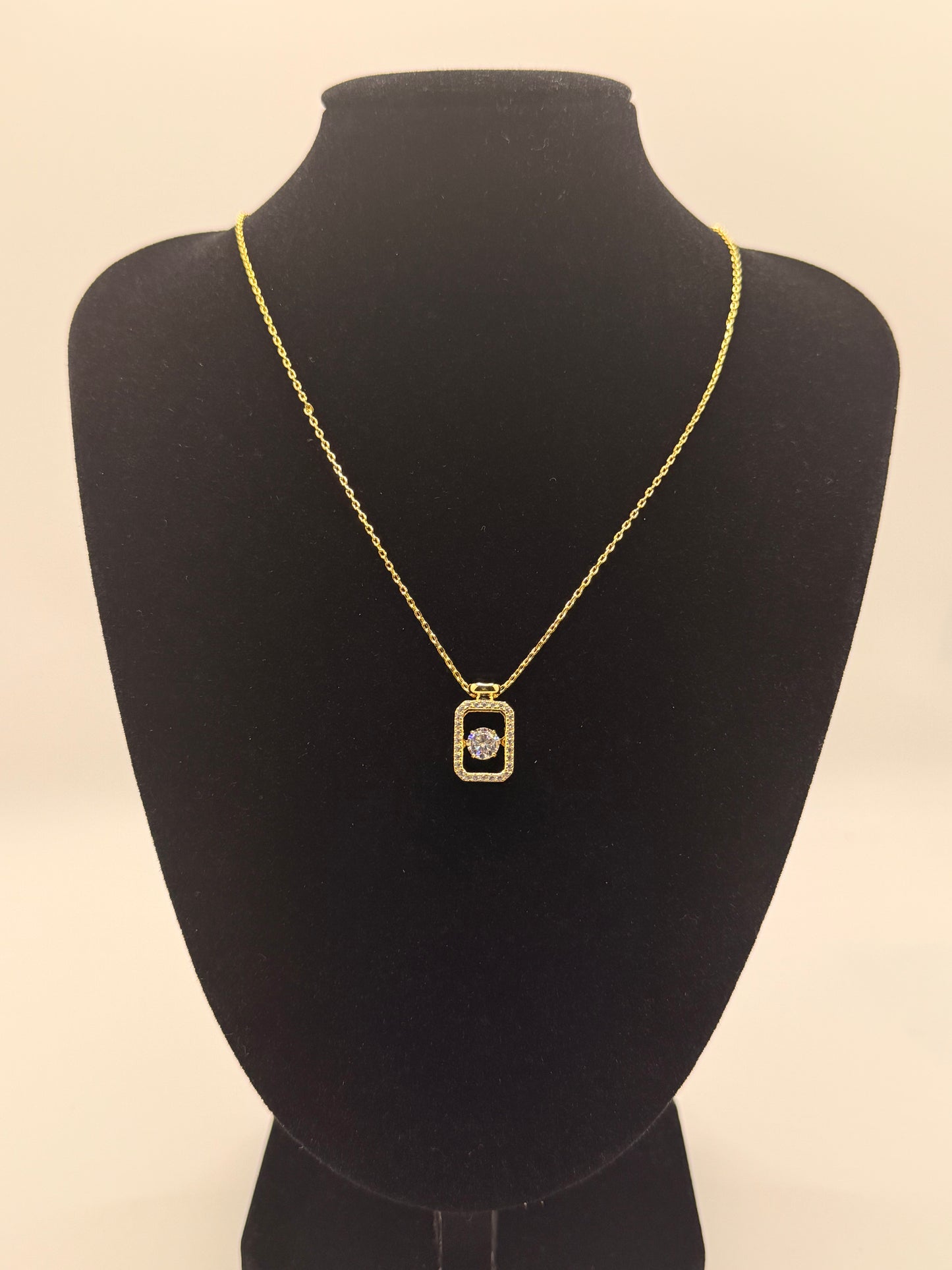 Gold Peaking Pendant - Vermeil