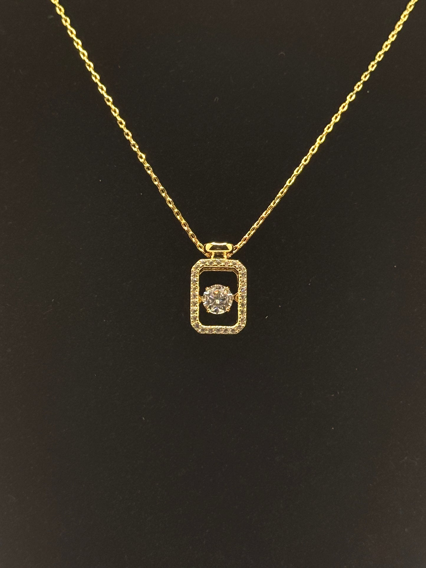 Gold Peaking Pendant - Vermeil